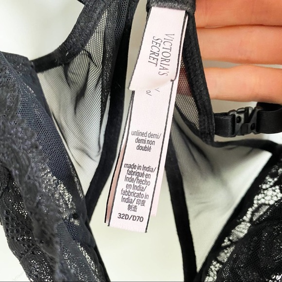 UNWORN Victoria’s Secret Unlined Demi Black Laced Bra 32D - Picture 6 of 8